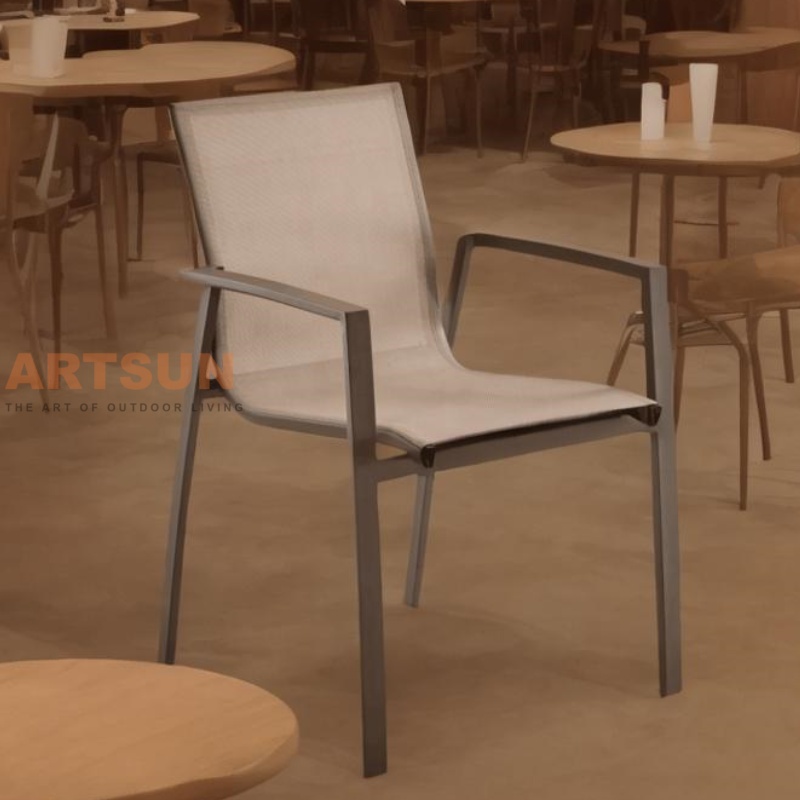 Cadeiras de jantar empilháveis ​​de design respirável para jardim ao ar livre