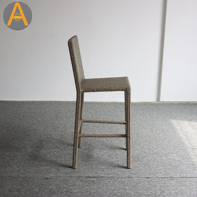 Factory Direct Wicker Rattan High Bar Chair para Outdoor