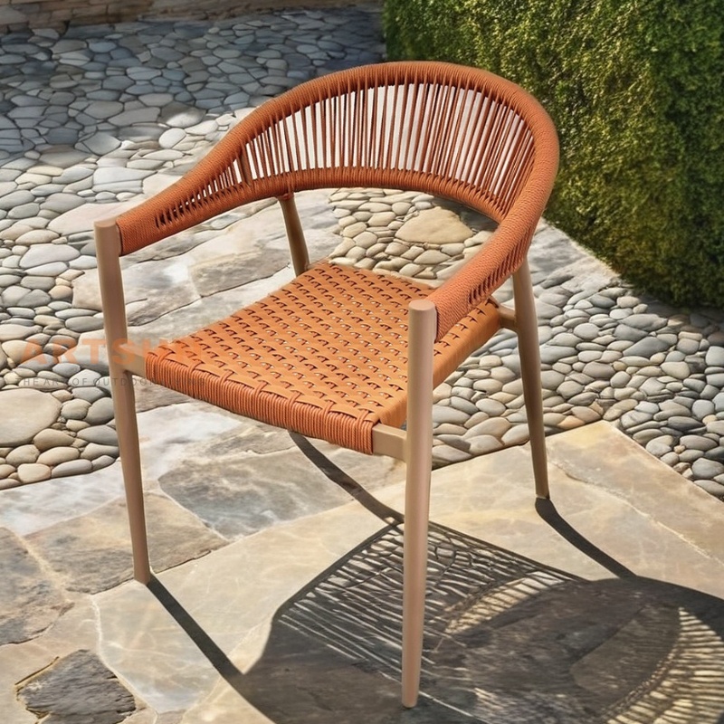 Cadeira de corda ao ar livre de tecelagem de jardim de vime para refeições ao ar livre
