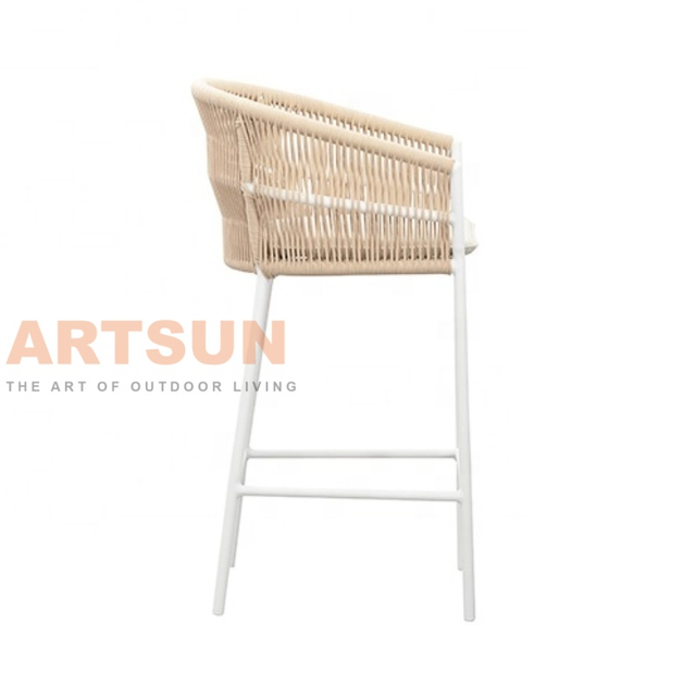 Conjunto de mesa de barra de varanda de corda mais favorável