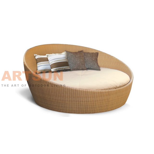 Espreguiçadeira redonda de vime tecido com dossel