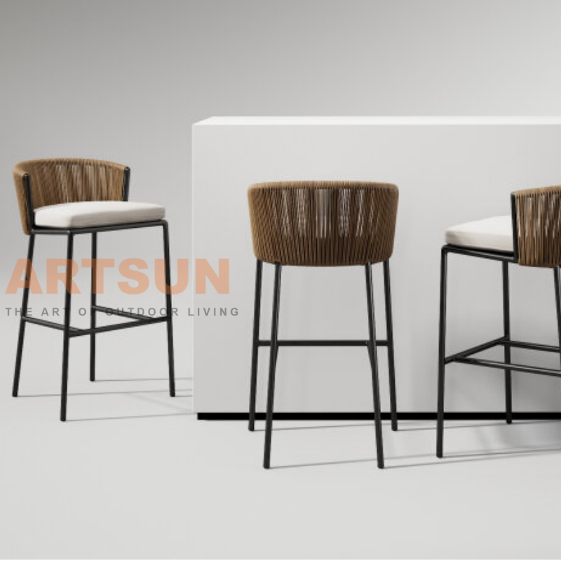 Cadeira de bar externa luxuosa com conforto moderno para espaços elegantes