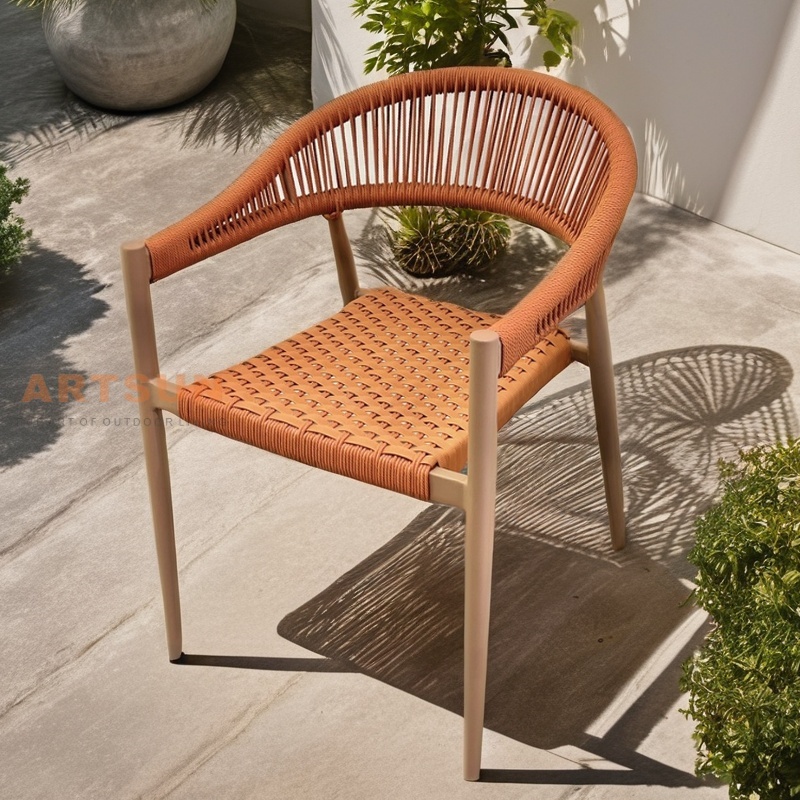 Cadeira de corda ao ar livre de tecelagem de jardim de vime para refeições ao ar livre