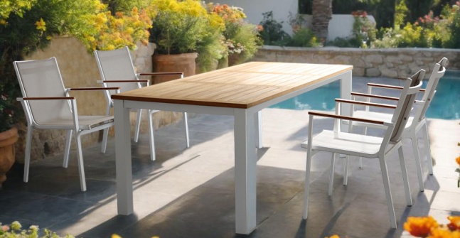 Conjunto de jantar ao ar livre